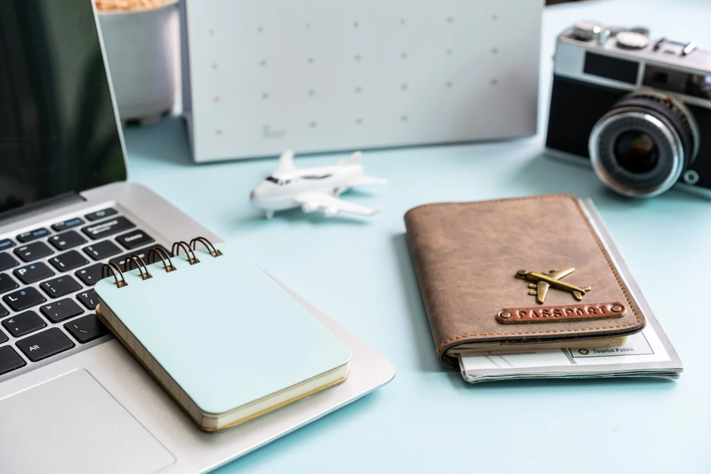 A desk calendar and a passport used to count days of presence on the Isle of Man